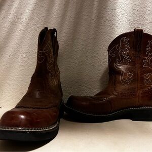 Ariat Rich Brown Western Boots